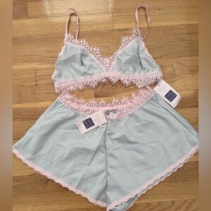 HANKY PANKY X LINDSI LANE Suite Dreams Bralette (L) and Shorts (M) in Grey Pink